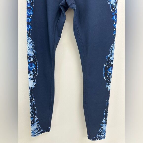 Alo Yoga Crystal Airbrush Leggings M - Picture 4 of 8